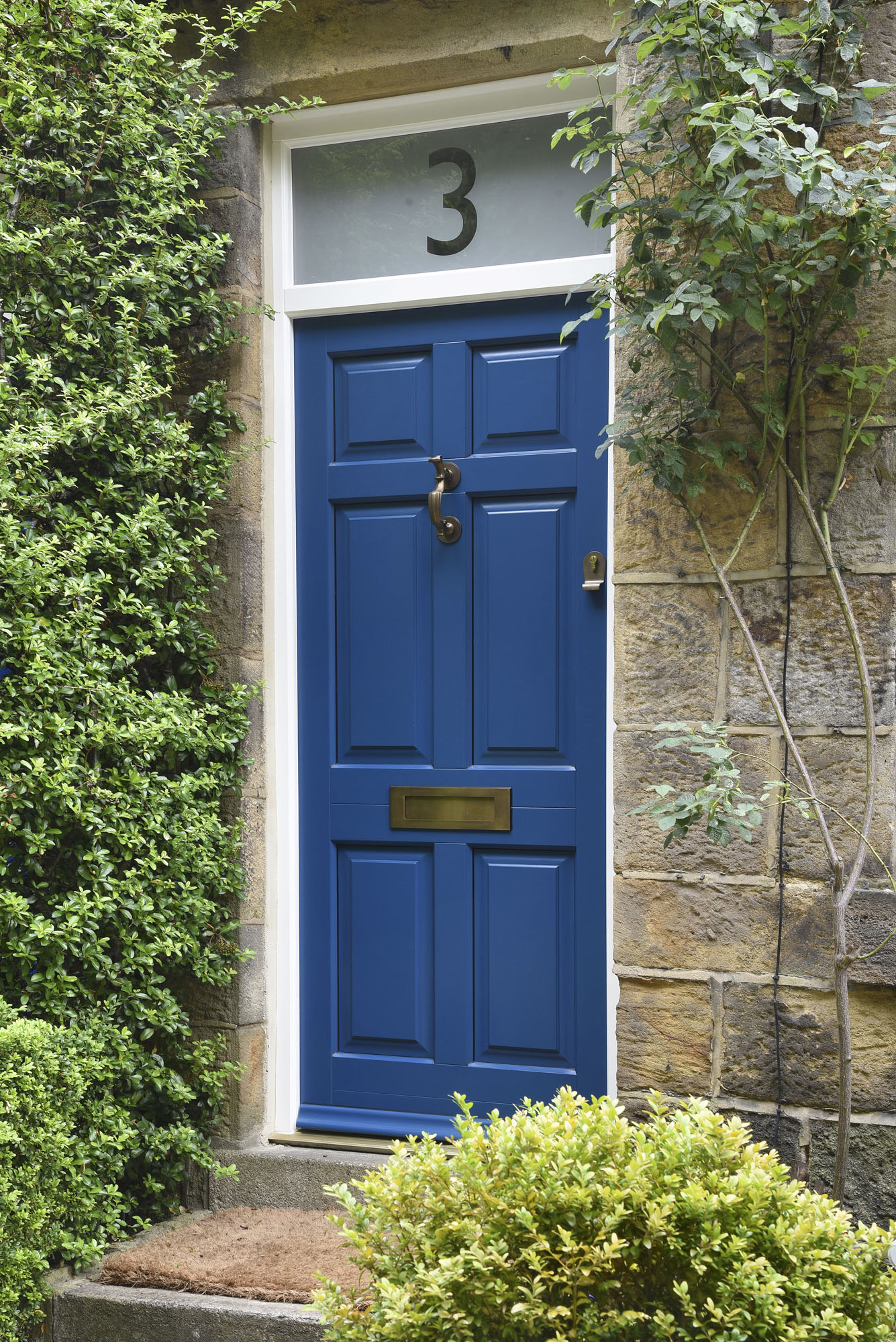 Timber Entrance Doors Front Door Double Glazed Chadlington Front Door In Talisman With A White Frame And Sandblasted Glass Toplight Etched House Number Antique Brass Unlacquered Um Sized