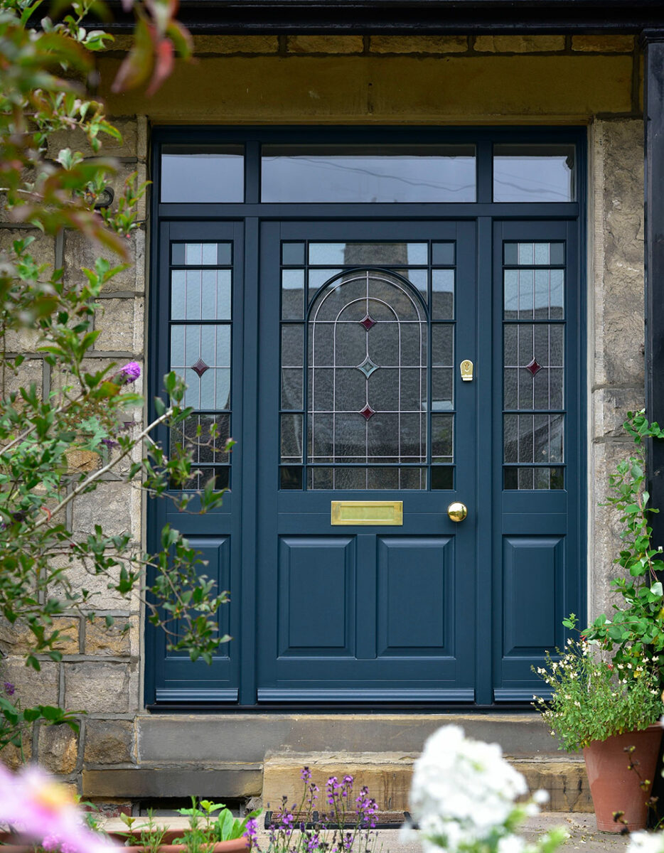 beautiful-timber-front-door-with-bespoke-leaded-glass-design