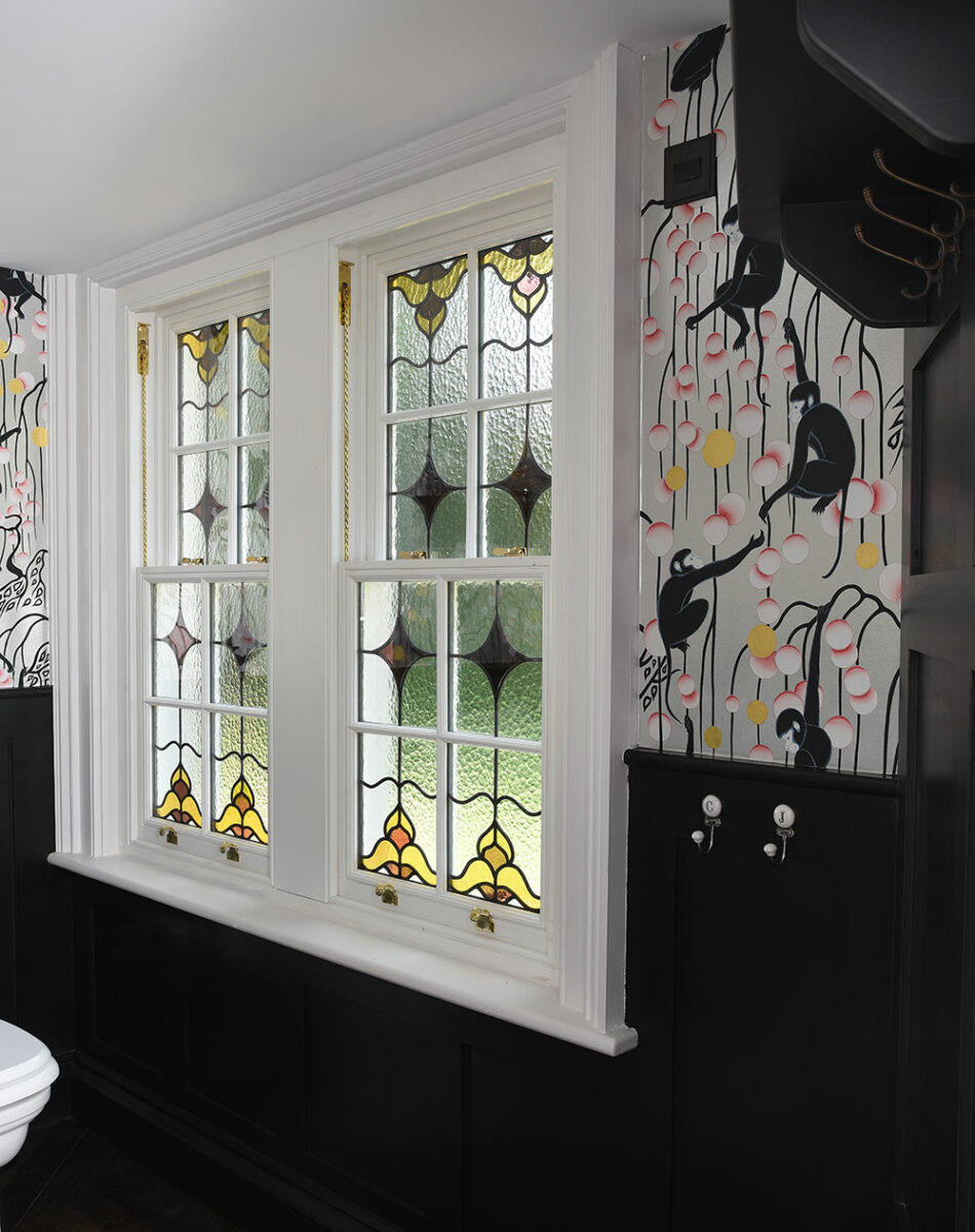 timber-sash-windows-with-bespoke-stained-glass-designs