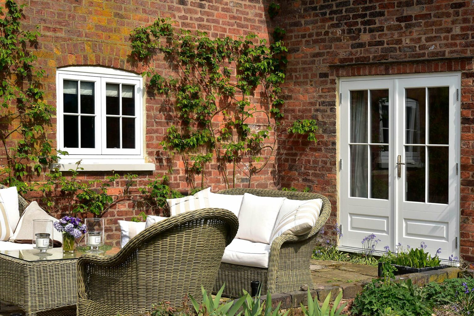 The Benefits of Engineered Timber Windows and Doors - Timber Windows